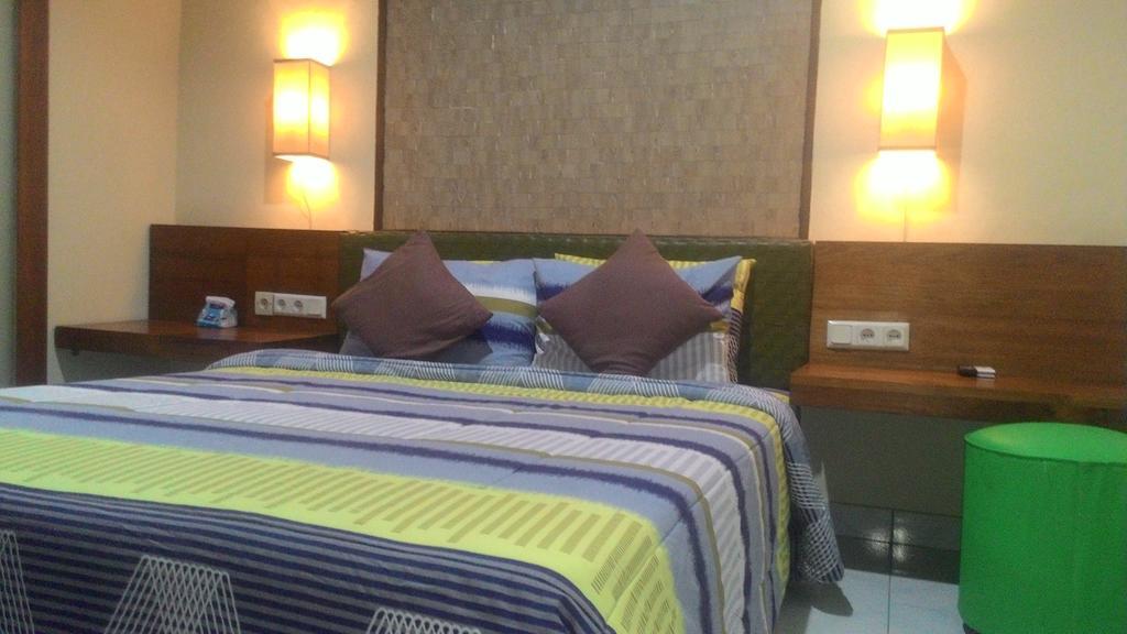 Nadialit Seminyak Exterior foto